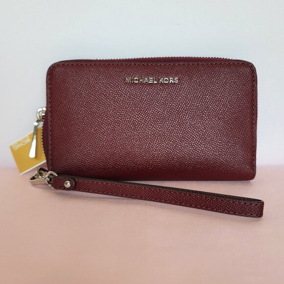 MICHAEL KORS Jet Set Large Flat MF Phone Case Saffiano Leather Wallet- Merlot🎈⭐ - Picture 1 of 16